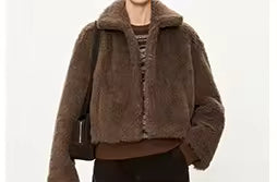 Ola | Women’s faux-fur zip jacket with a soft lapel collar and clean seasonal structure