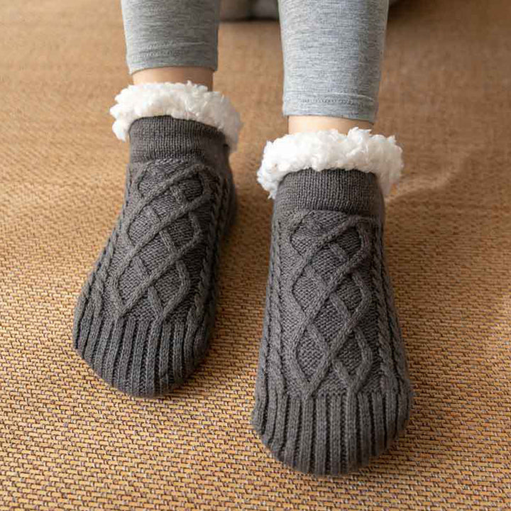 Rodelyn | Women’s brushed fleece anti-slip socks