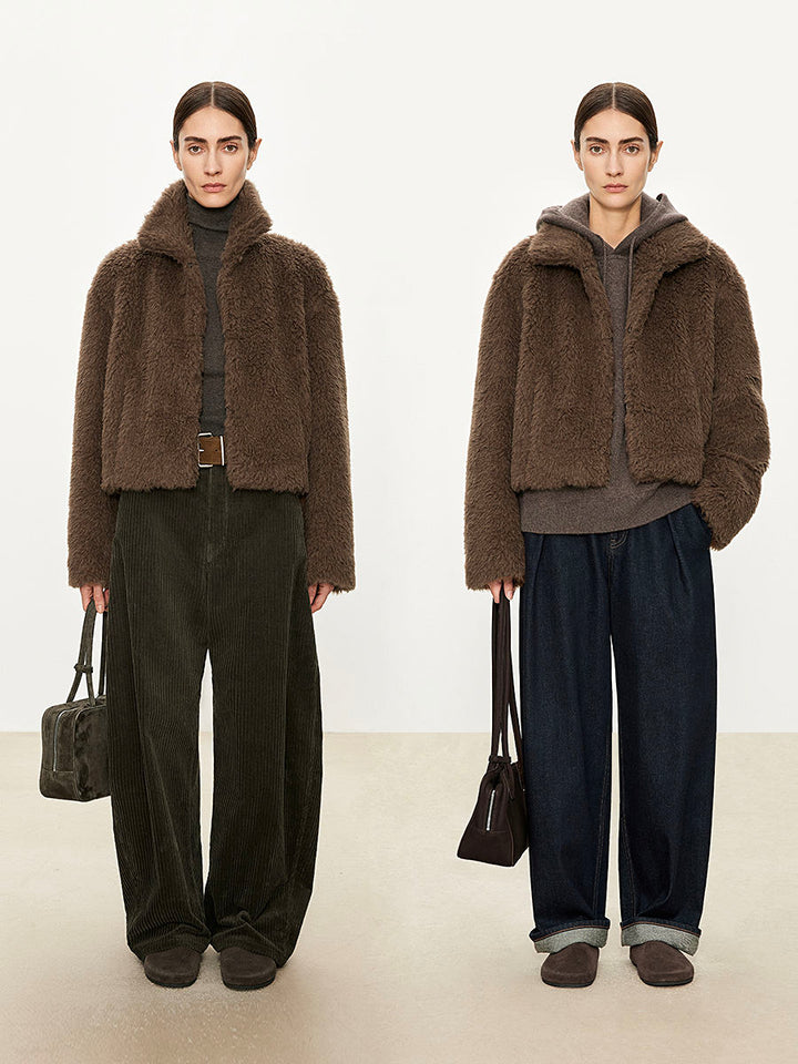 Ola | Women’s faux-fur zip jacket with a soft lapel collar and clean seasonal structure