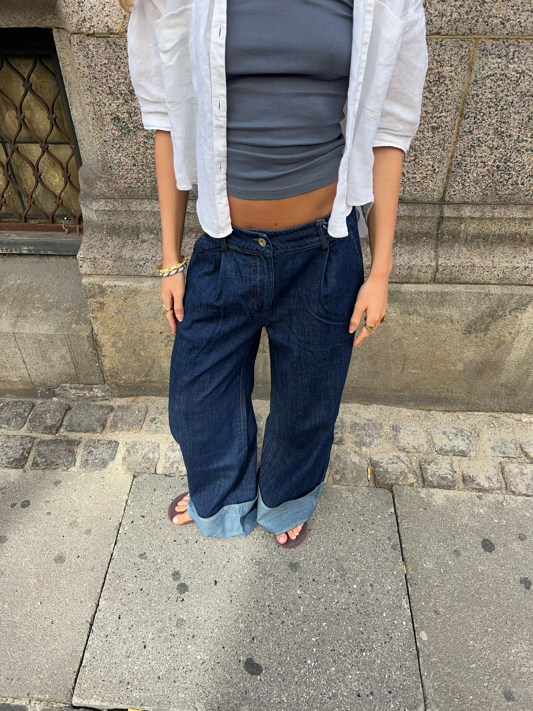 Deia | Women’s jeans with folded hem and oversized fit