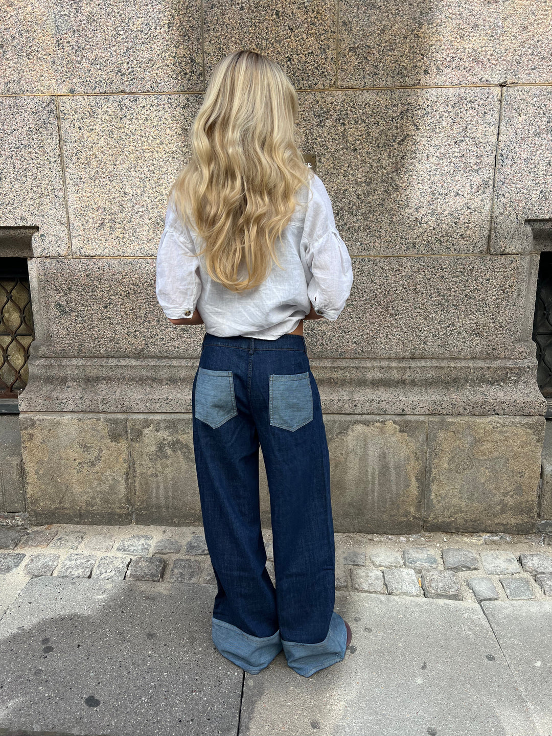 Deia | Women’s jeans with folded hem and oversized fit