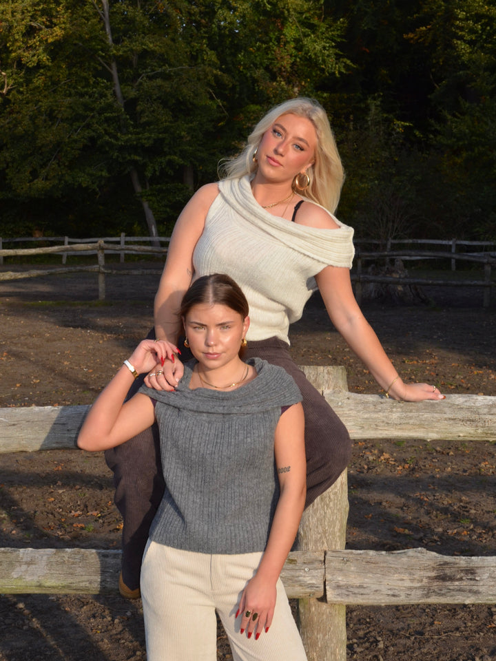 Petra | Women’s off-shoulder knit top with ribbed design