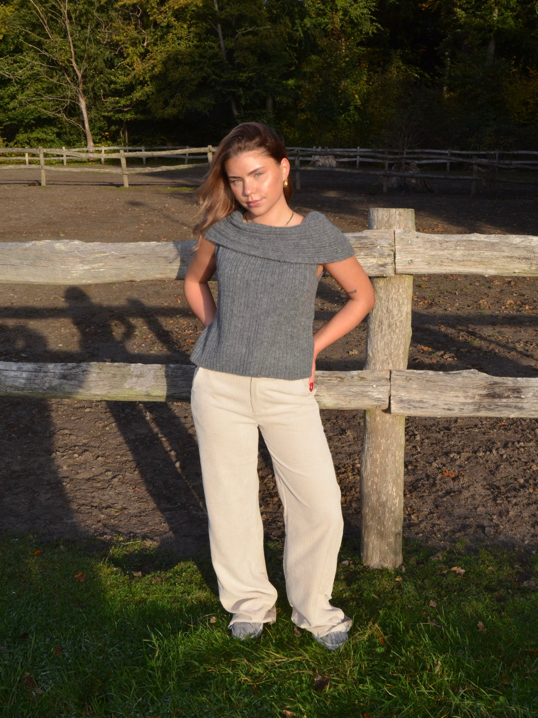 Petra | Women’s off-shoulder knit top with ribbed design
