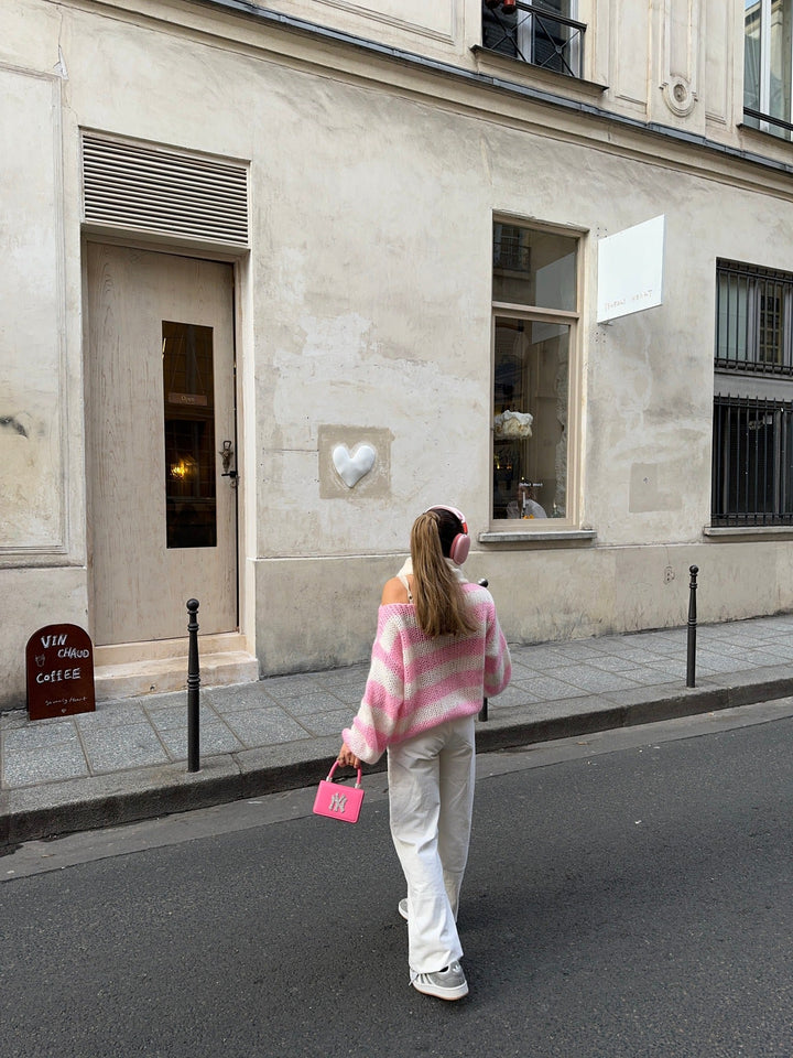 Harper | Women’s oversized knit sweater with round neck and wide sleeves