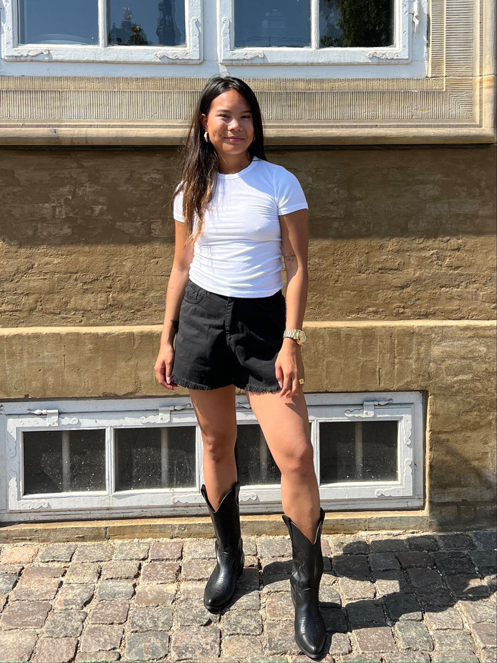 Steph | Women’s cowboy boots with stitched detail and mid-shin cut