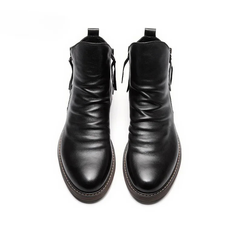 Bernardo | Men's boots with sleek shape