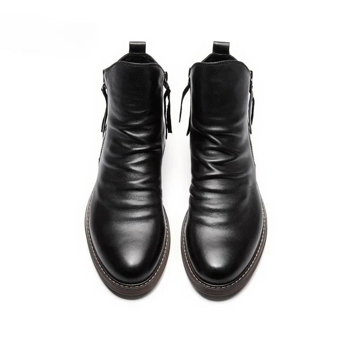 Bernardo | Men's boots with sleek shape