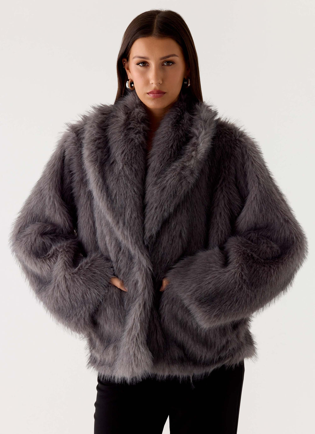 Julie | Women’s oversized faux fur jacket