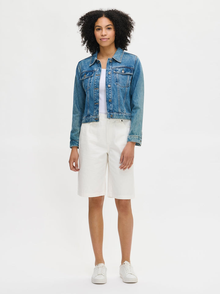 Shobe | Women’s classic denim jacket with timeless details