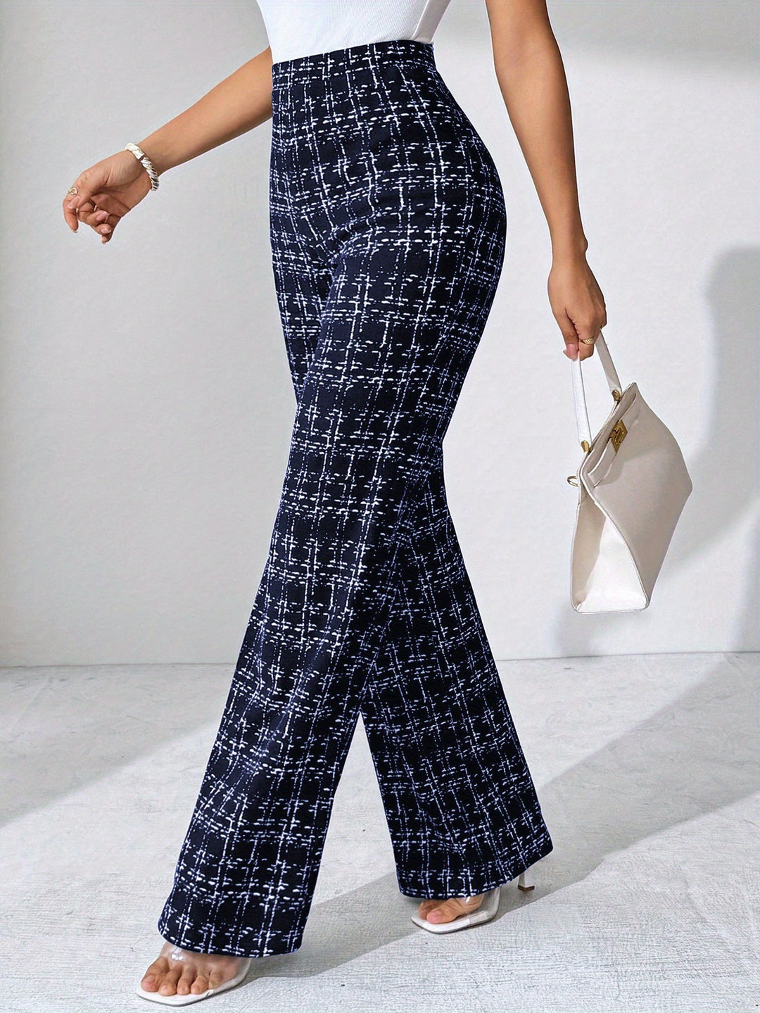 Gaia | Women’s high-waist plaid flared trousers