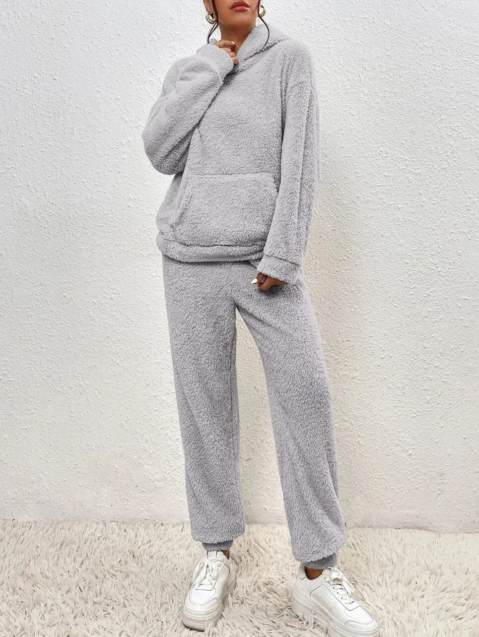 Mia | Women’s teddy lounge set