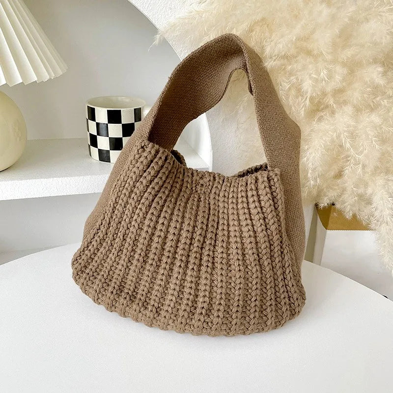 Athena | Women’s hobo bag with sculpted texture and wide strap