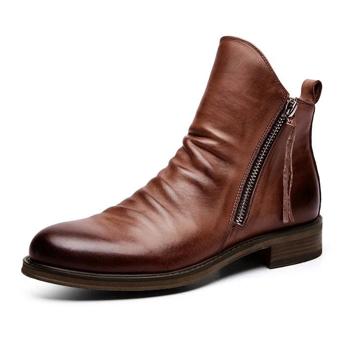 Bernardo | Men's boots with sleek shape