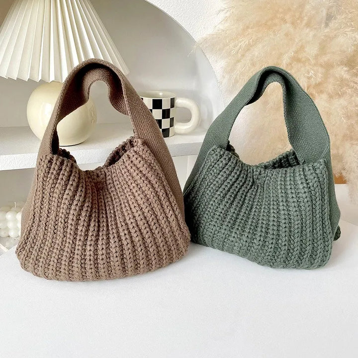 Athena | Women’s hobo bag with sculpted texture and wide strap