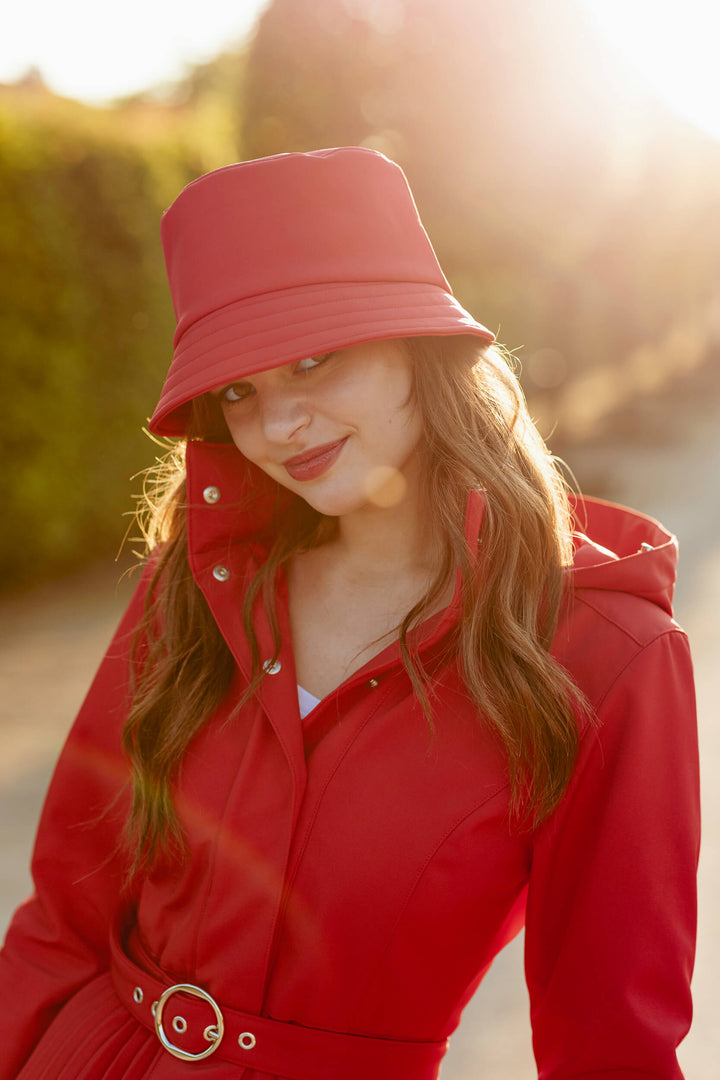 Armeah | Women’s water-resistant bucket hat with soft cotton lining
