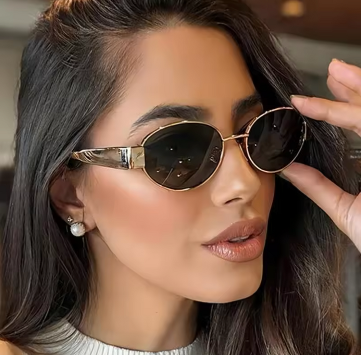 Eliana | Women's oval sunglasses with gold metal frame and dark lenses