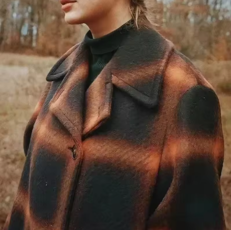 Winnie | Women’s vintage-style plaid coat with a clean single-breasted profile