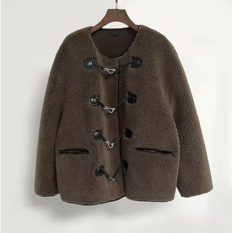 Avhie | Women’s faux fur stitched jacket with a soft everyday profile