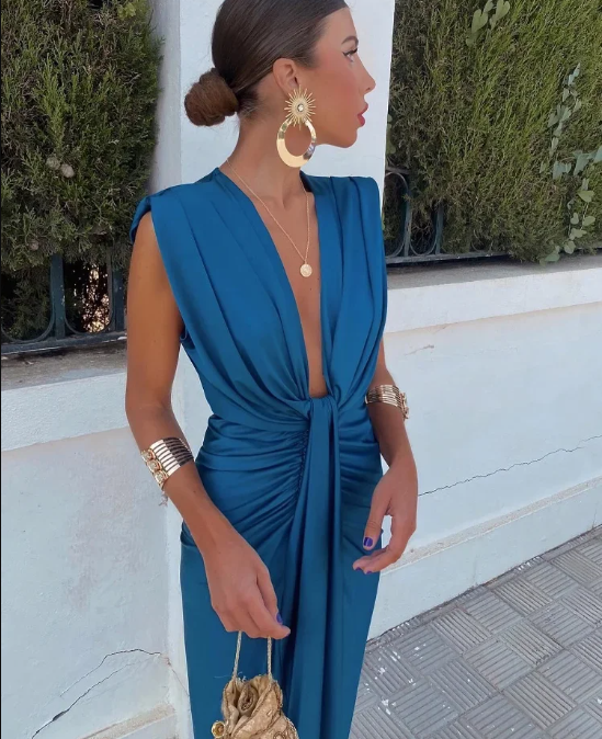 Auria | Women's elegant pleated maxi dress