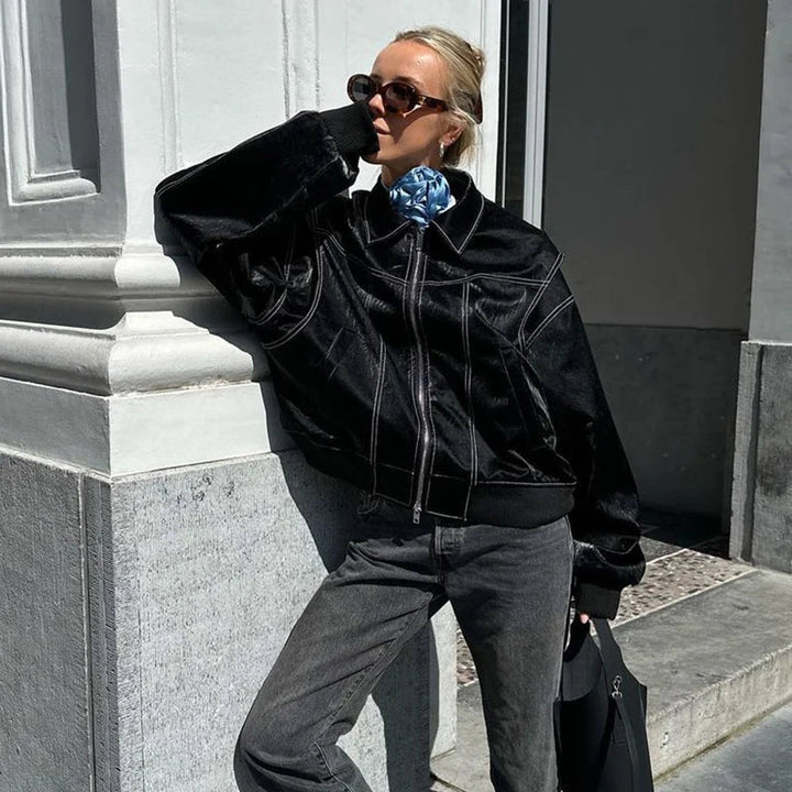 Rory | Women’s jacket with oversized fit and contrast stitching