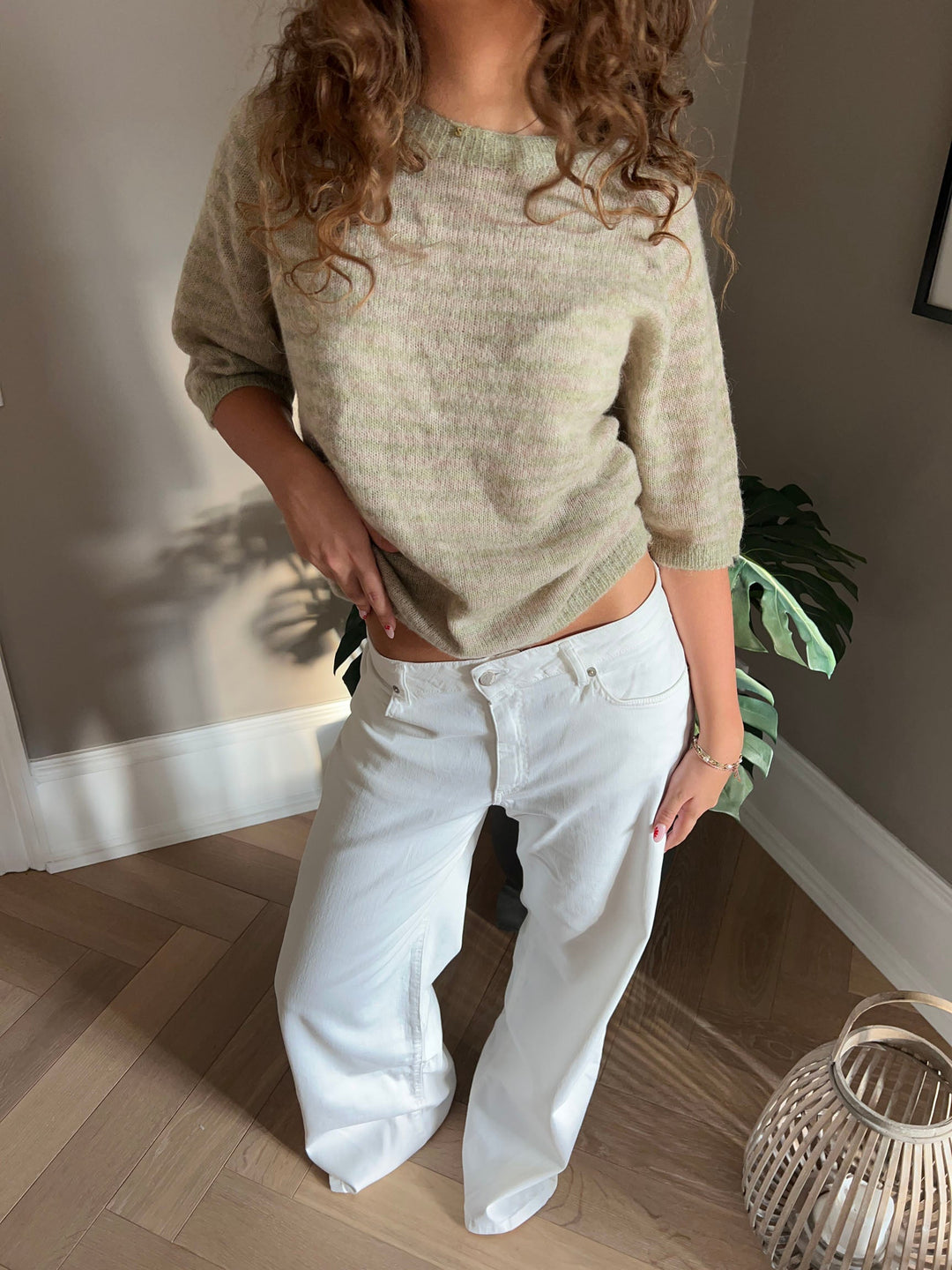 Evie | Women’s striped knitted t-shirt with oversized silhouette