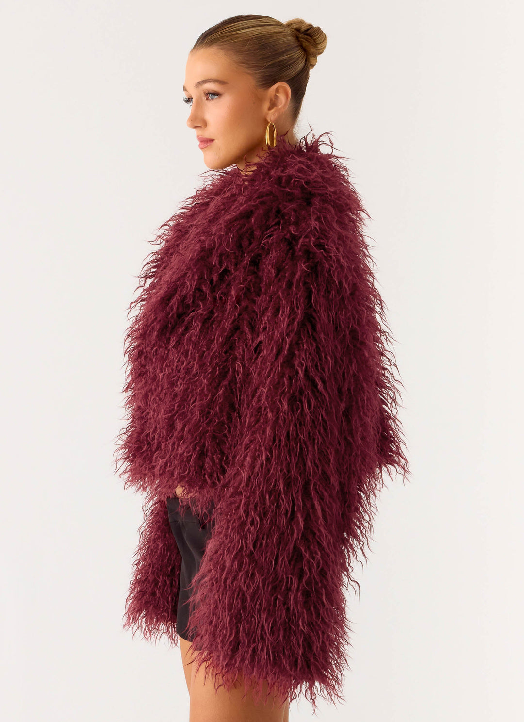 Eden | Women’s feathered faux fur cropped jacket