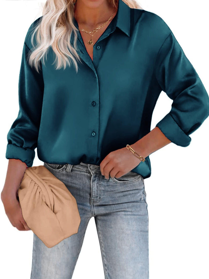Amira | Women's blouse with classic collar