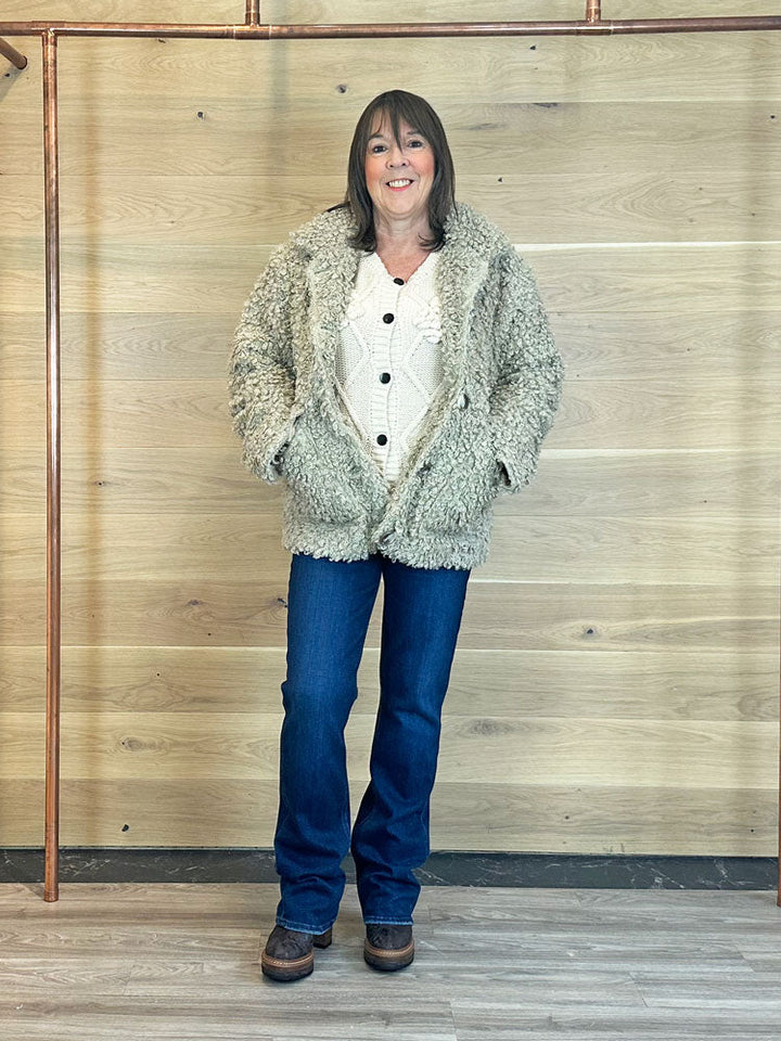 Alta | Women’s curly faux shearling jacket