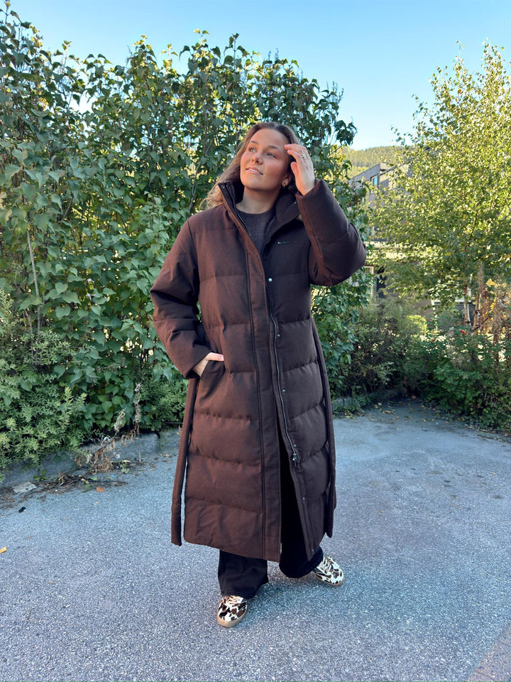 Jazmine | Women’s longline wool-blend down coat