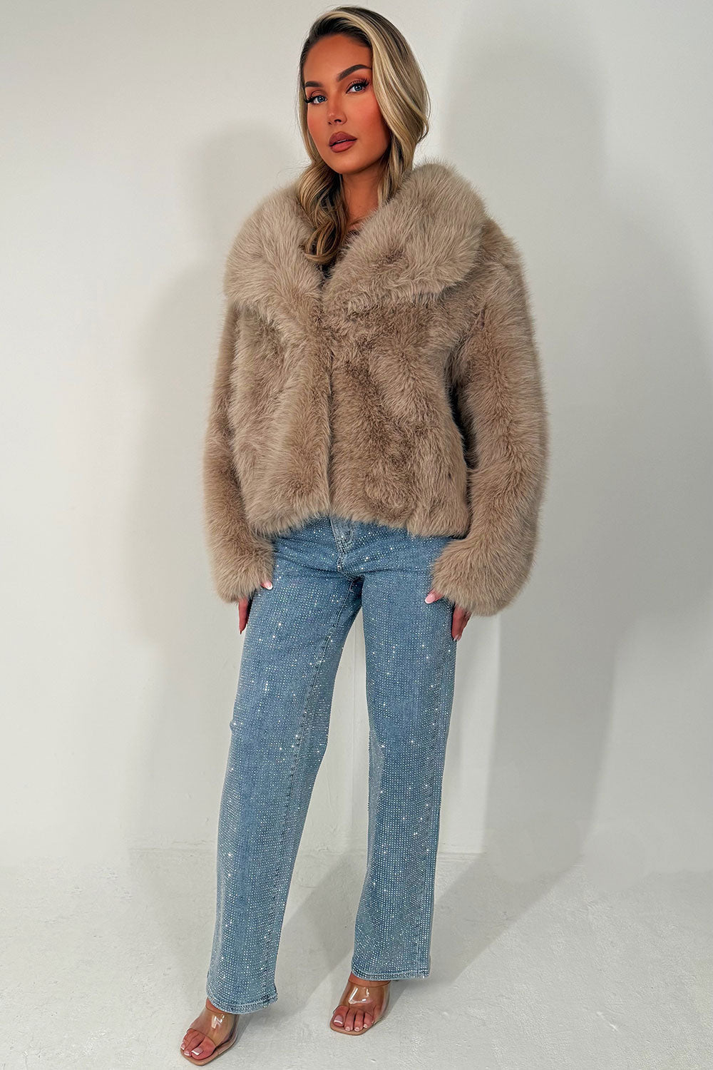Emera | Women’s collared faux fur jacket