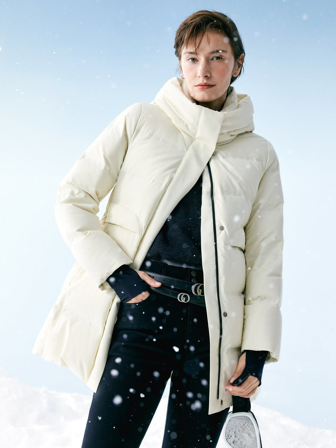 Saelyn | Women’s thermal hooded winter coat with a streamlined, weather-ready silhouette