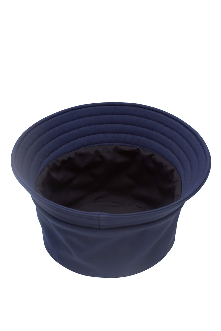 Xiana | Women’s water-resistant bucket hat with soft cotton lining