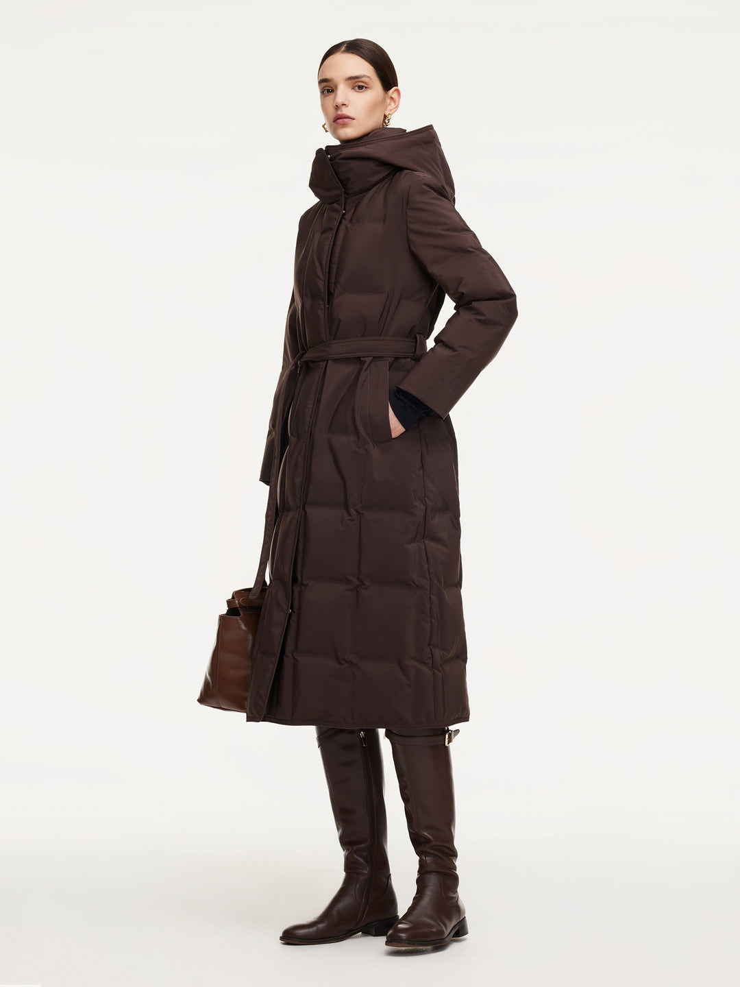 Maci | Women’s long hooded quilted coat with adjustable waist belt