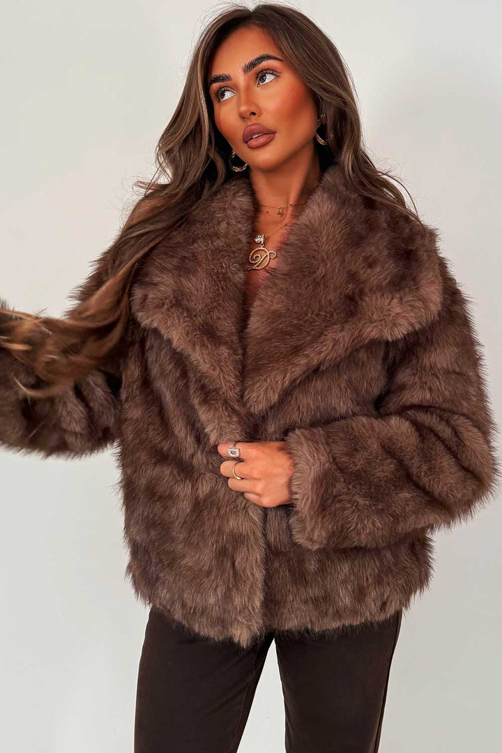 Tahlia | Women’s collared faux fur jacket