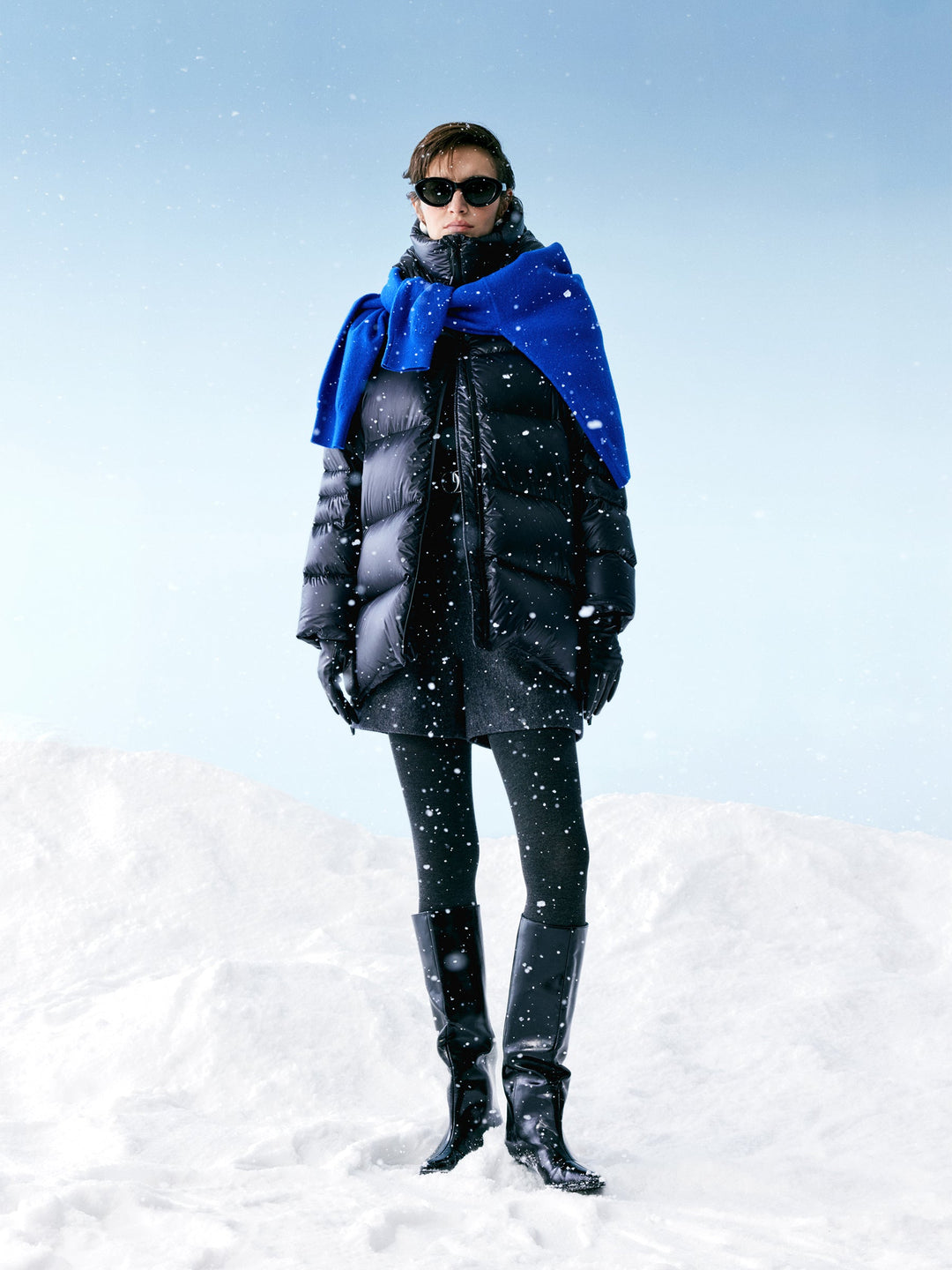 Zennah | Women’s hooded winter jacket with a streamlined, weather-ready silhouette