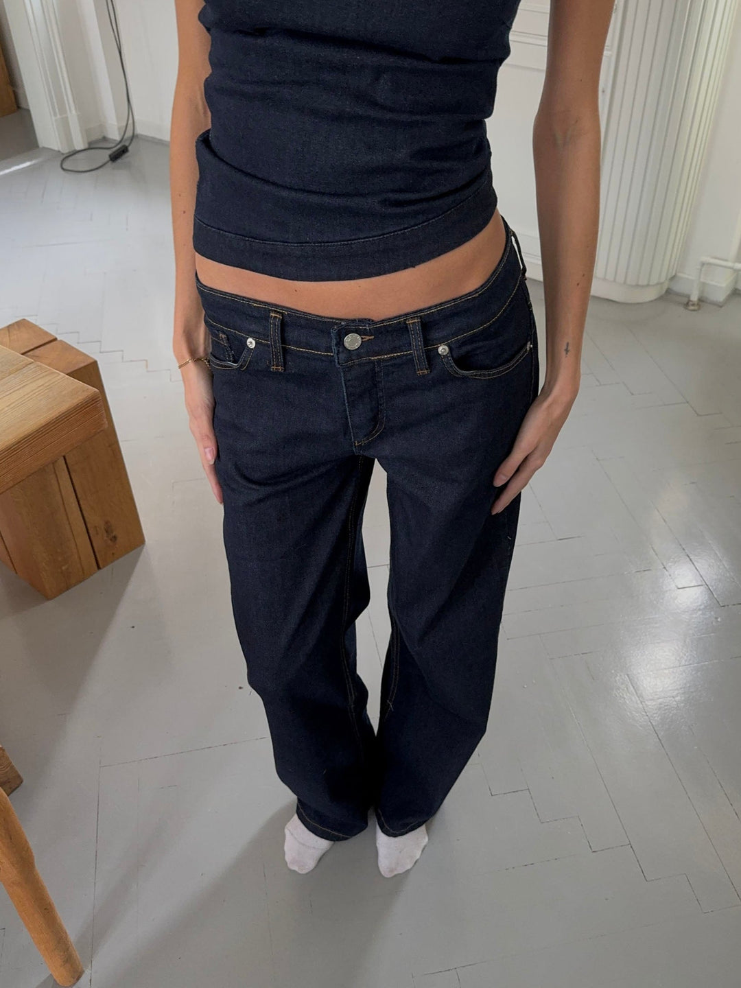 Vanessa | Women’s jeans with straight leg and contrast stitching