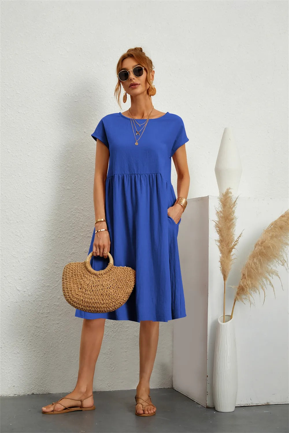 Arian | Women's elegant plain dress