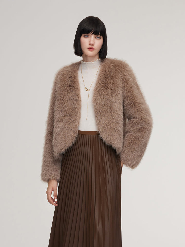 Dalynn | Women’s plush V-neck coat with a soft, structured cropped silhouette