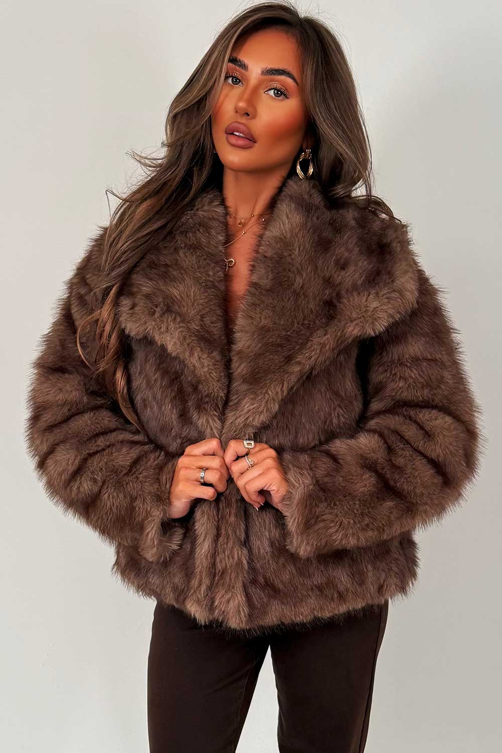 Tahlia | Women’s collared faux fur jacket