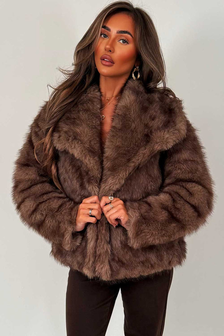 Tahlia | Women’s collared faux fur jacket
