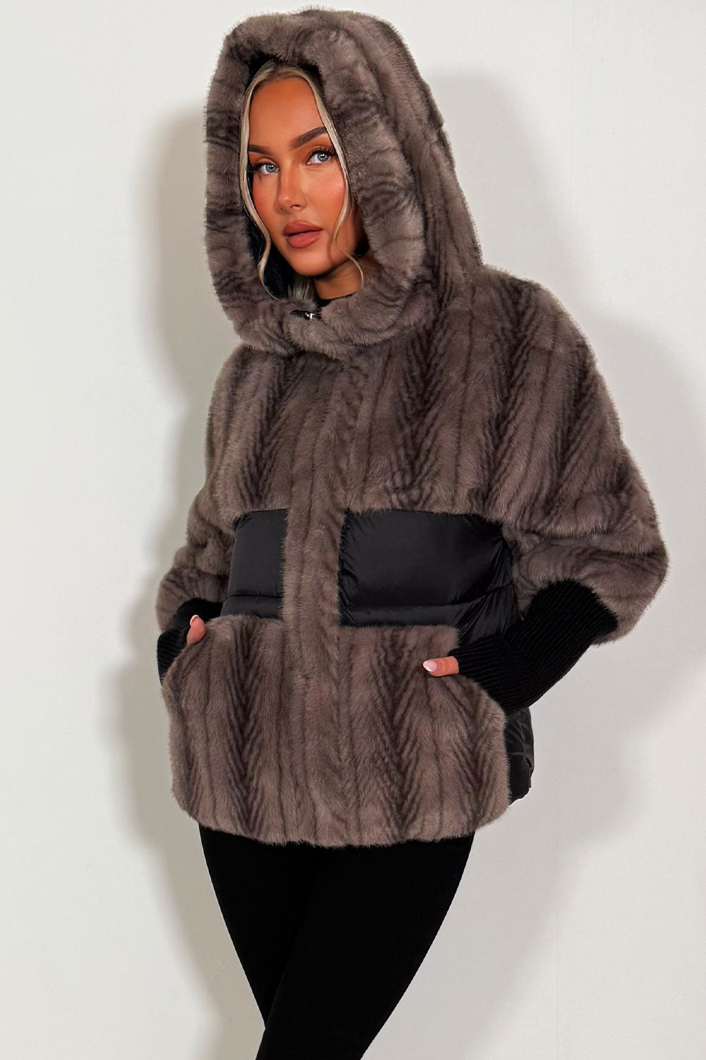 Meagan | Women’s faux fur hooded jacket with contrast pockets
