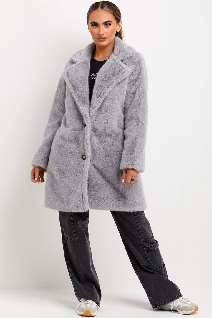 Raina | Women’s faux fur coat with lapel collar