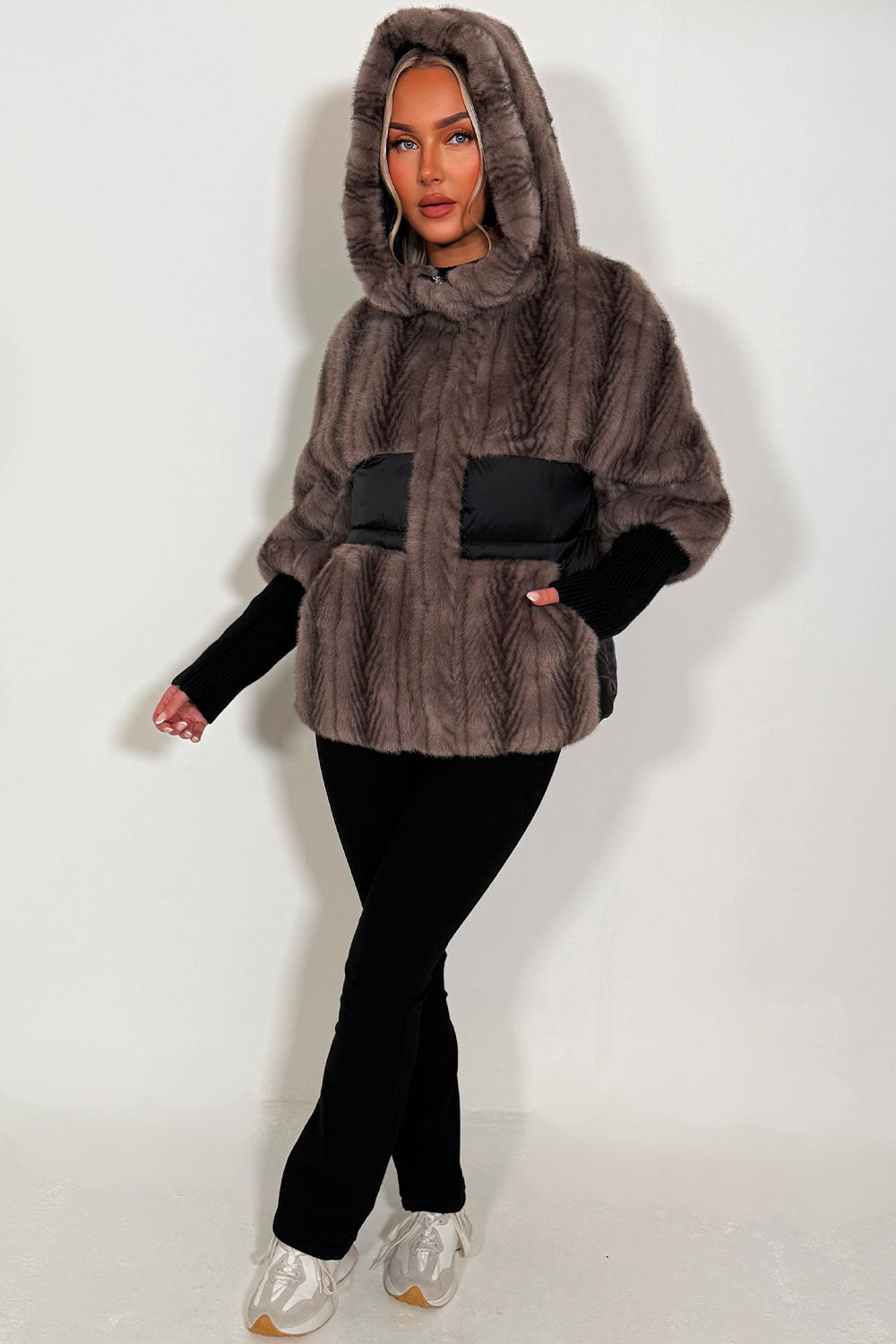 Meagan | Women’s faux fur hooded jacket with contrast pockets