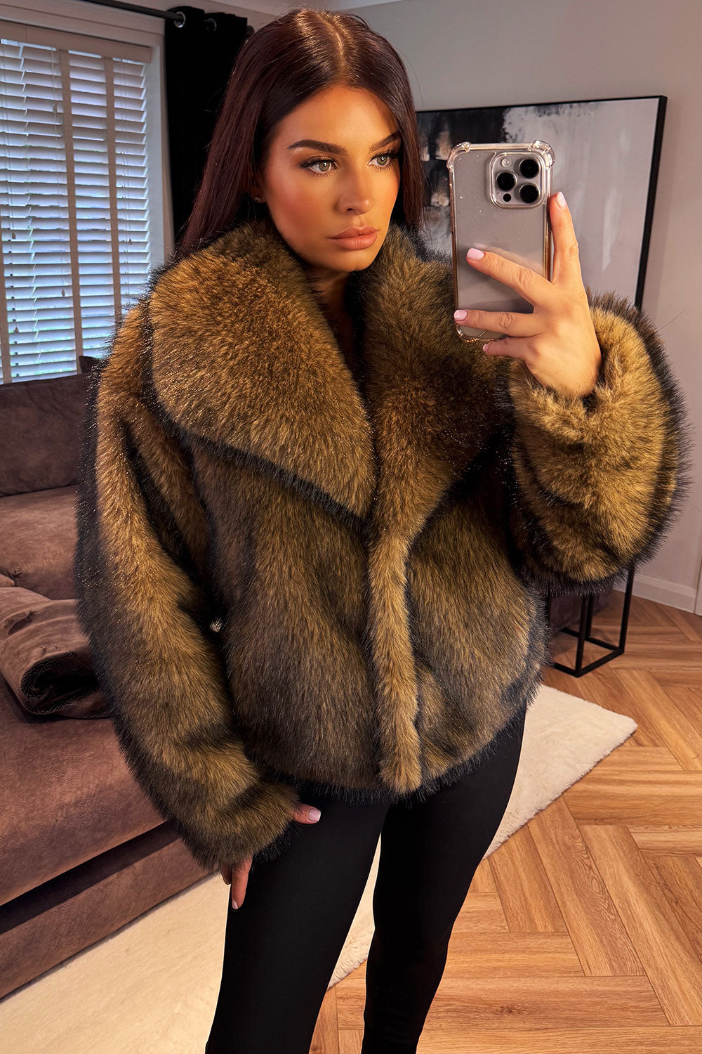 Catherine | Women’s short plush faux fur jacket