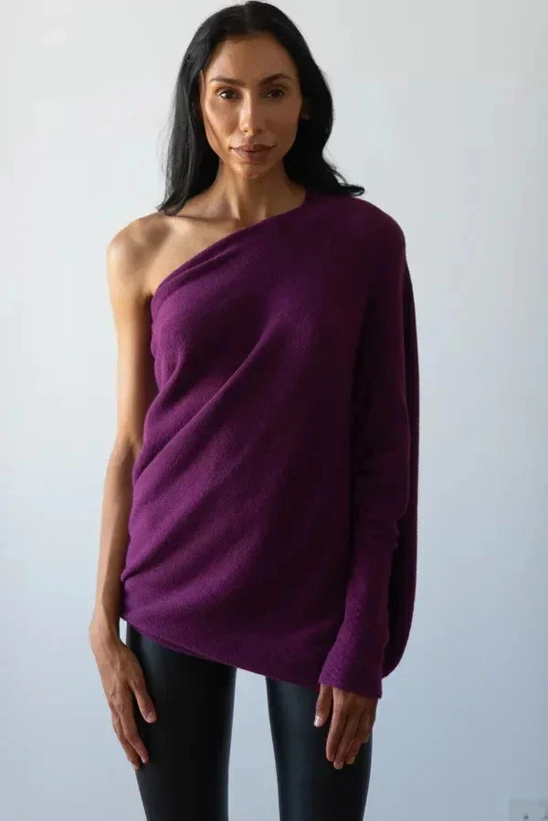 Flor | Women’s asymmetrical sweater with draped design and modern cut