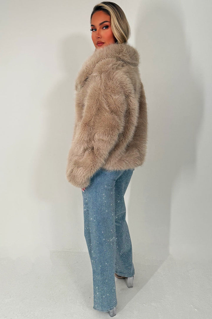Emera | Women’s collared faux fur jacket