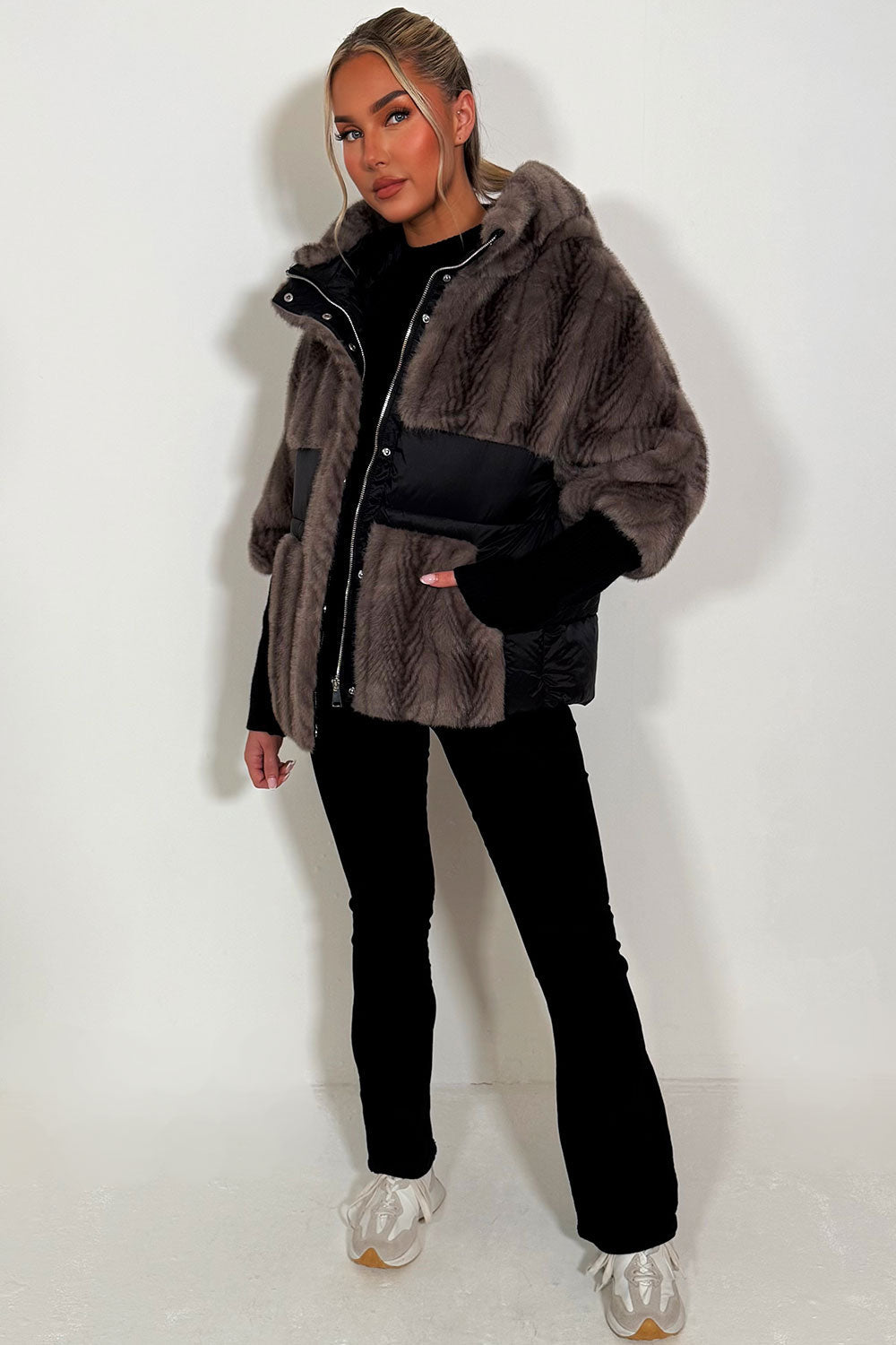 Meagan | Women’s faux fur hooded jacket with contrast pockets