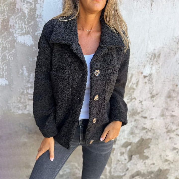 Kensley | Women’s teddy fleece button-up jacket with patch pockets