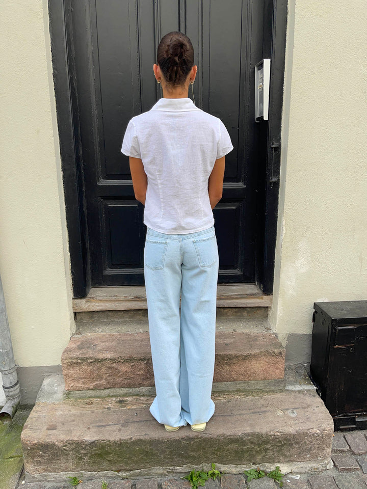Yasmin | Women’s classic jeans with high waist and straight legs