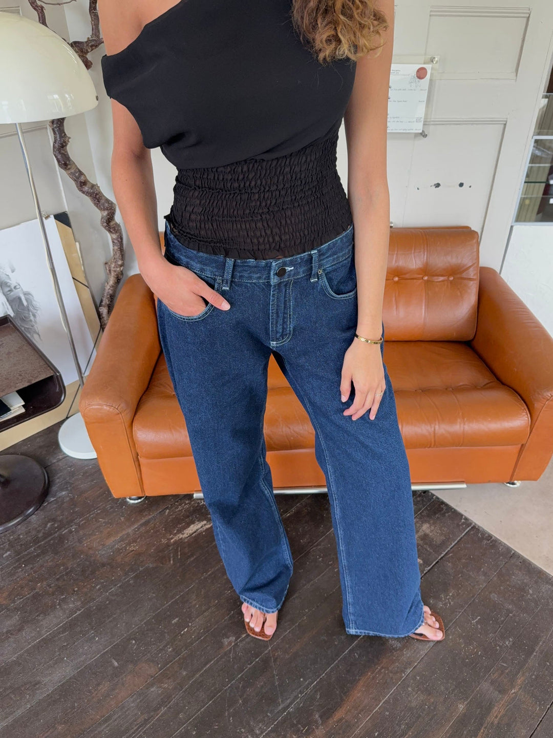 Serena | Women’s jeans with straight leg and mid-high waist